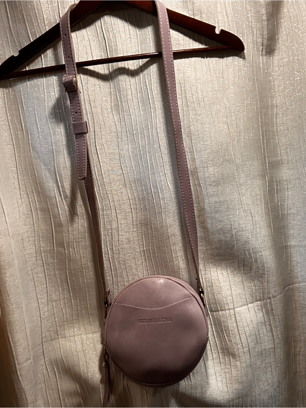 Portland Leather Round Crossbody Lavender